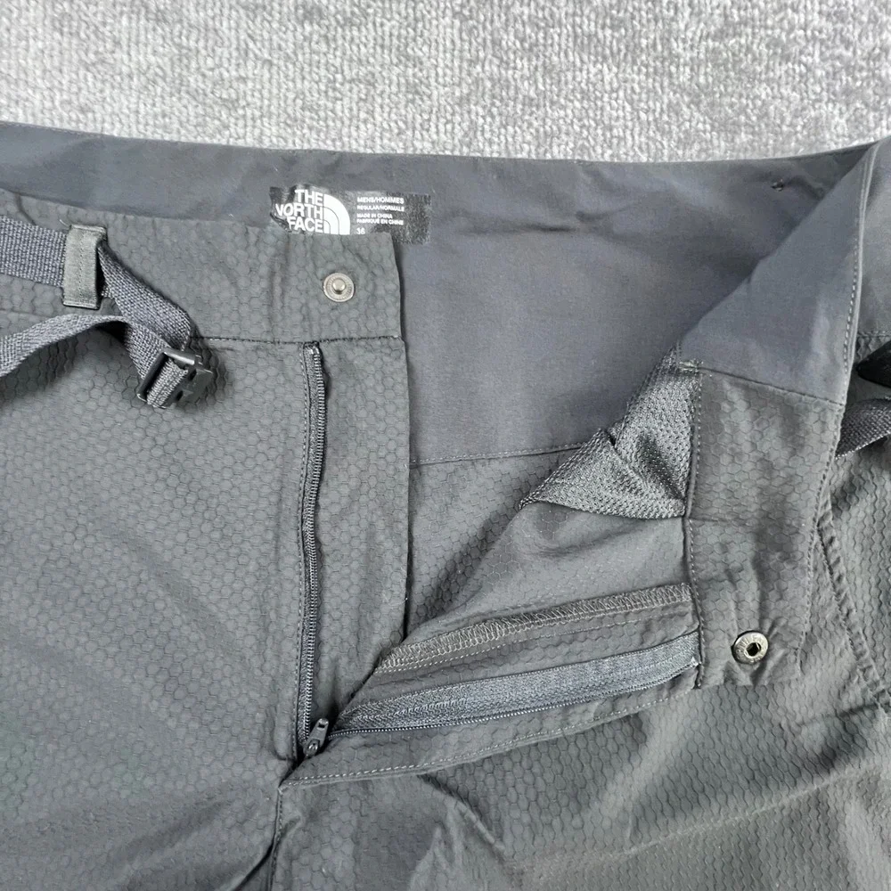 The North Face Mens NF0A2UM2 Asphalt Grey Hex Ripstop Hiking Shorts Size 36